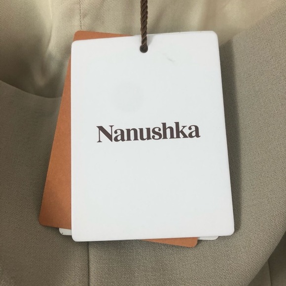 NWT Nanushka Harini Sculpted Sleeve Top‎ Stone Size XL - Picture 9 of 10